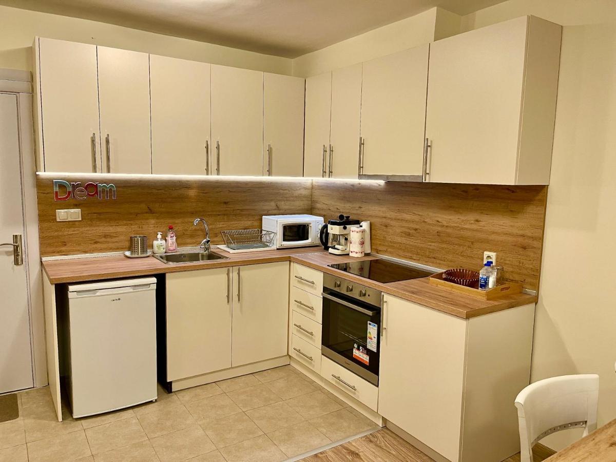 Pirin Dream View Apartments ราซล็อก ภายนอก รูปภาพ