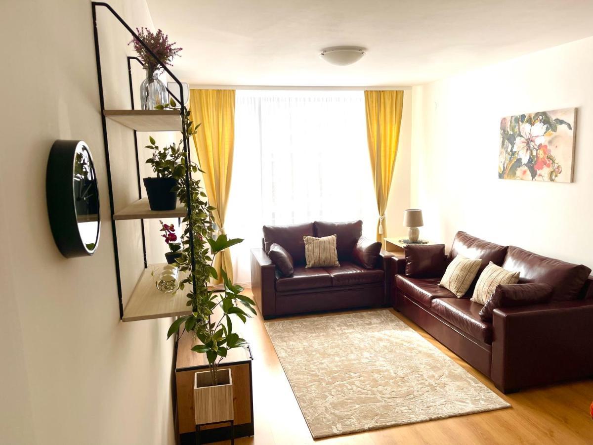 Pirin Dream View Apartments ราซล็อก ภายนอก รูปภาพ