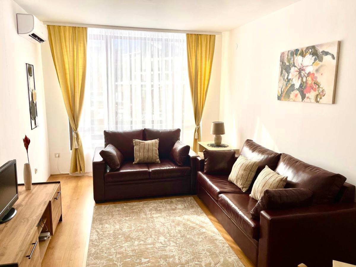 Pirin Dream View Apartments ราซล็อก ภายนอก รูปภาพ